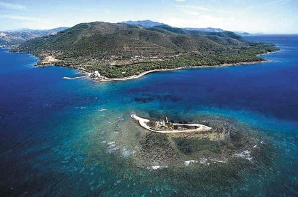 punta licosa